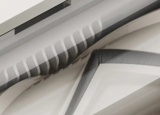 Utførelse med antifloke-kam for problemfri rengjøring